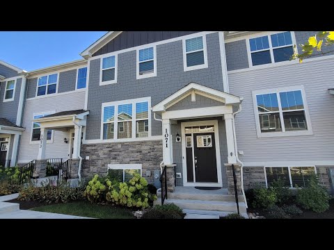 1071 Moraine Dr, South Elgin, IL home video tour