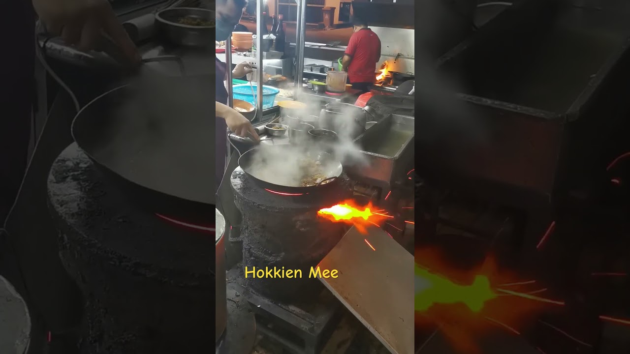 Fire up with lot of Wok Hei Hokkien Mee. 