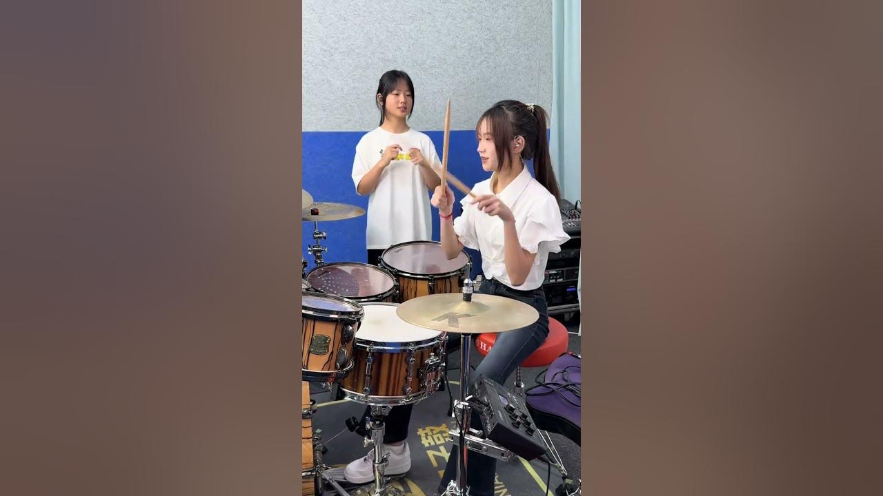 节奏感又强又经典的歌曲#星概念架子鼓 #浪子的心情 #妞妞架子鼓 节奏感又强又经典的歌曲#星概念架子鼓 #浪子的心情 #妞妞架子鼓
