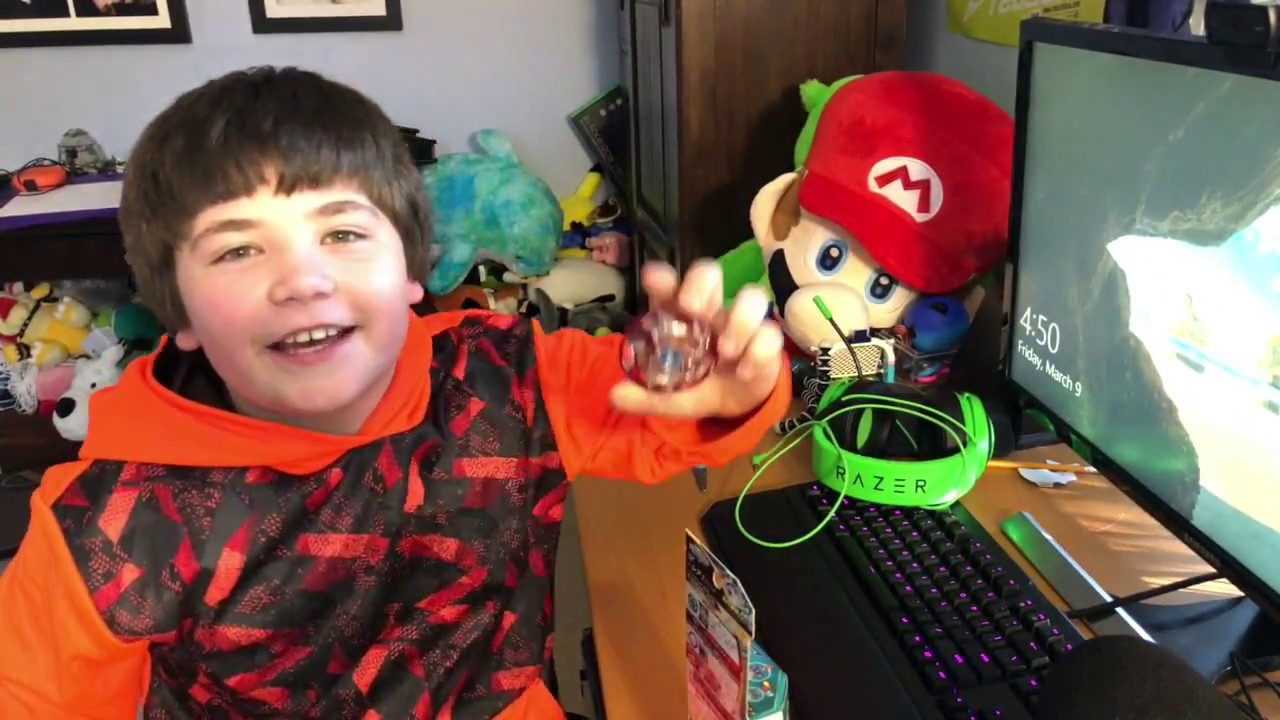 VALKYRIE - WHAT'S INSIDE? Random Booster Vol.9 Unboxing & Review! - Beyblade Burst