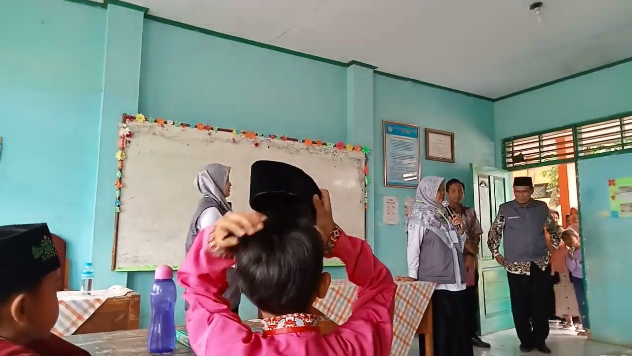 Masih belajar MC lomba MTQ 