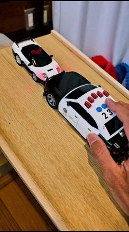 Police Car Go and Back Slide into a hole #toys #policecar #minicar