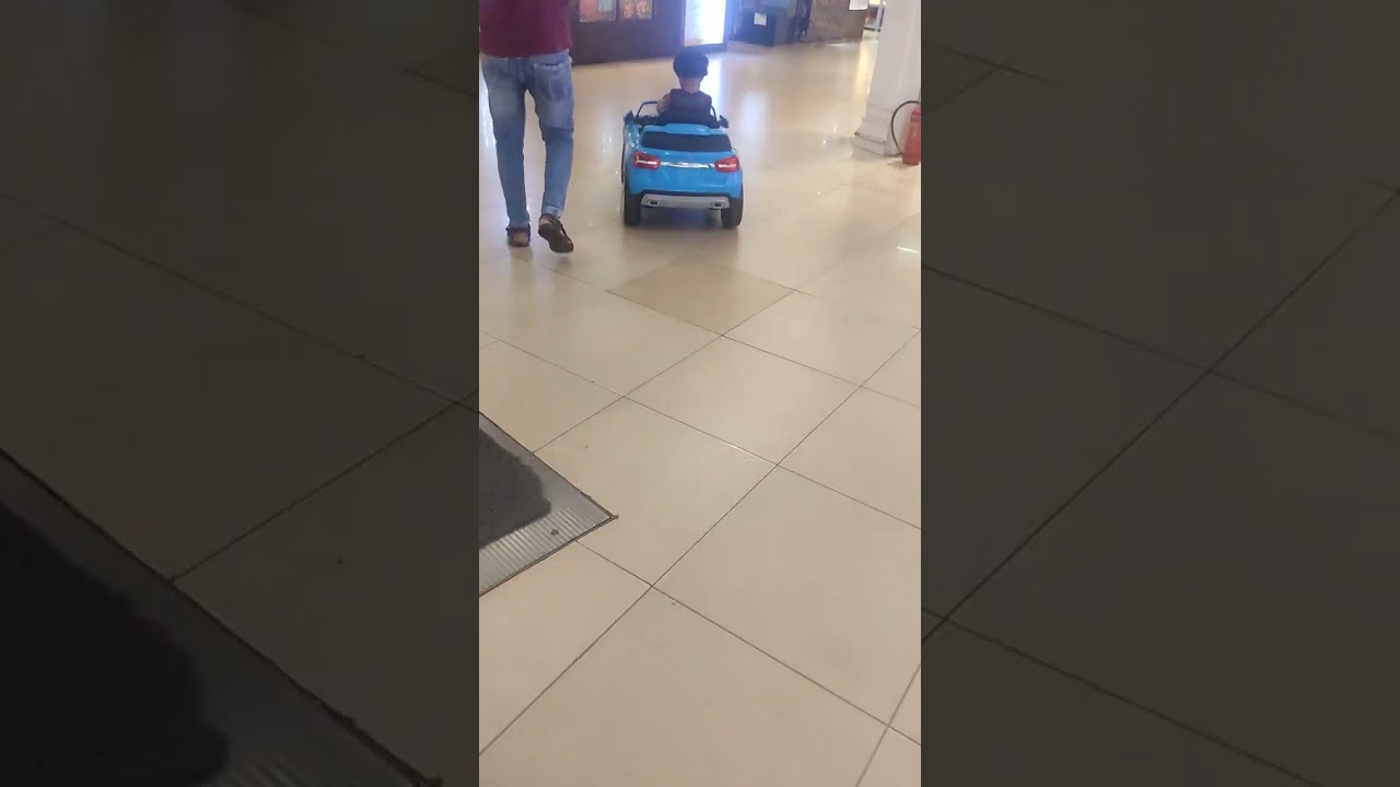 my sister on the go 😆😅 