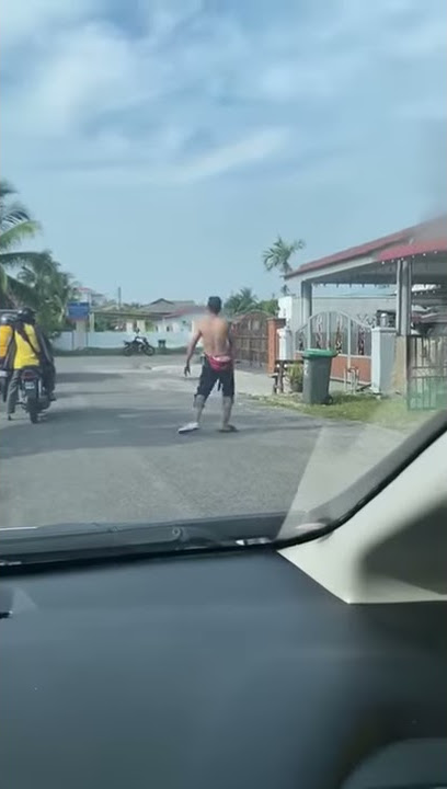 Mental - Bakar Rumah Sendiri