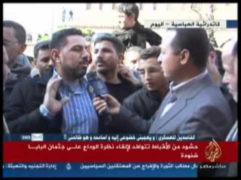 أقباط مصر يتوافدون لوداع البابا شنودة