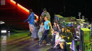 Coldplay with 트와이스(TWICE) - WE PRAY [250425 MUSIC OF THE SPHERES 콘서트]