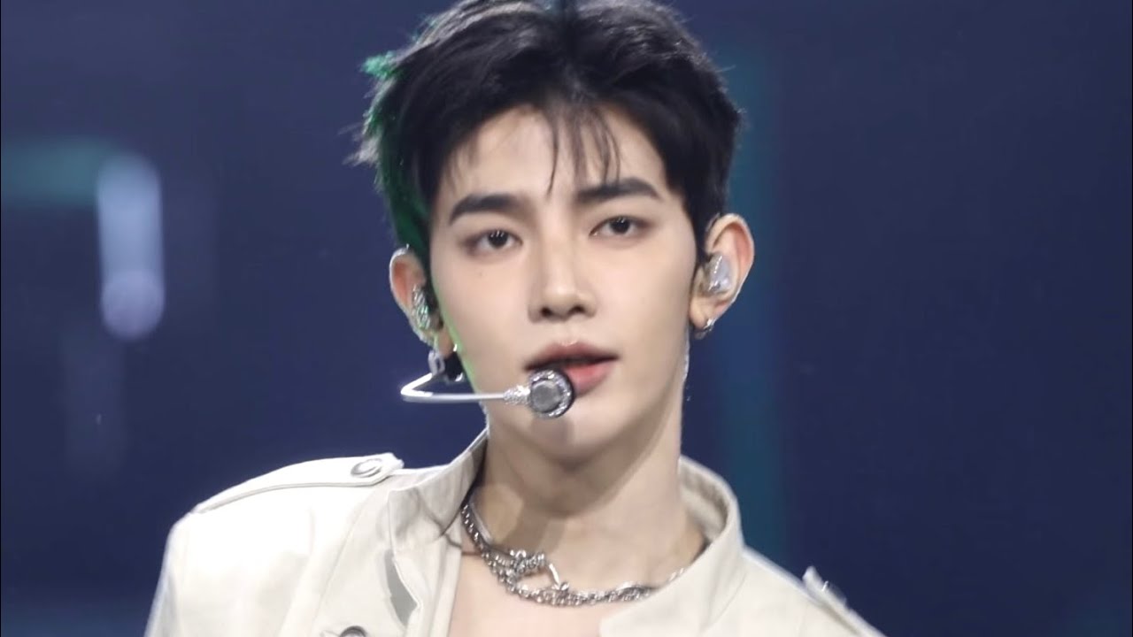4K] 260530 메가콘 AND2BLE 앤더블 ZHANG HAO 장하오 章昊 - Curious
