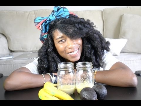 Comment faire : Masque capillaire maison à l'avocat et à la banane pour cheveux bouclés naturels