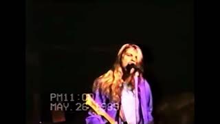 Nirvana - 05/26/89 Lindbloom Student Center, Green River Community College, Auburn, WA, US - Scoff  