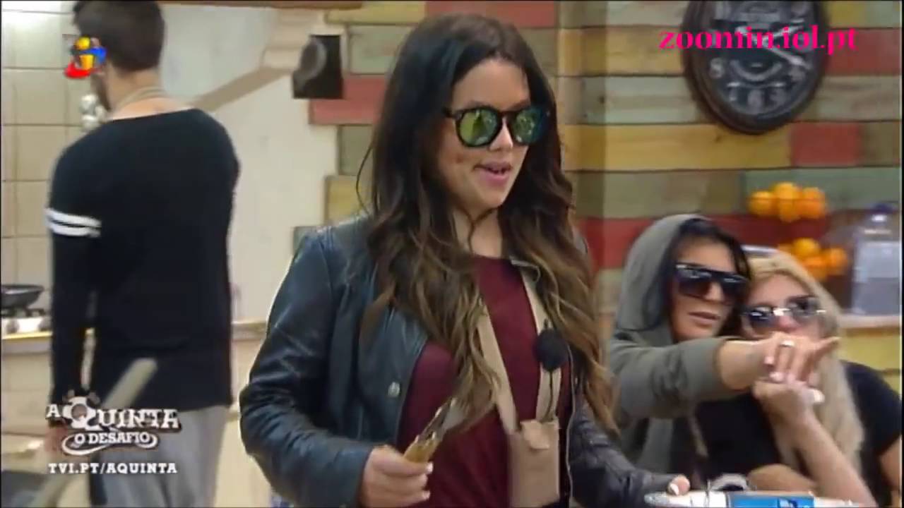 Bernardina ameaça desistir por causa de Angélica!