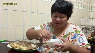 Fried tilapia with soy sauce and chili sauce ‼️ Sulastri 15 Tkw Taiwan .