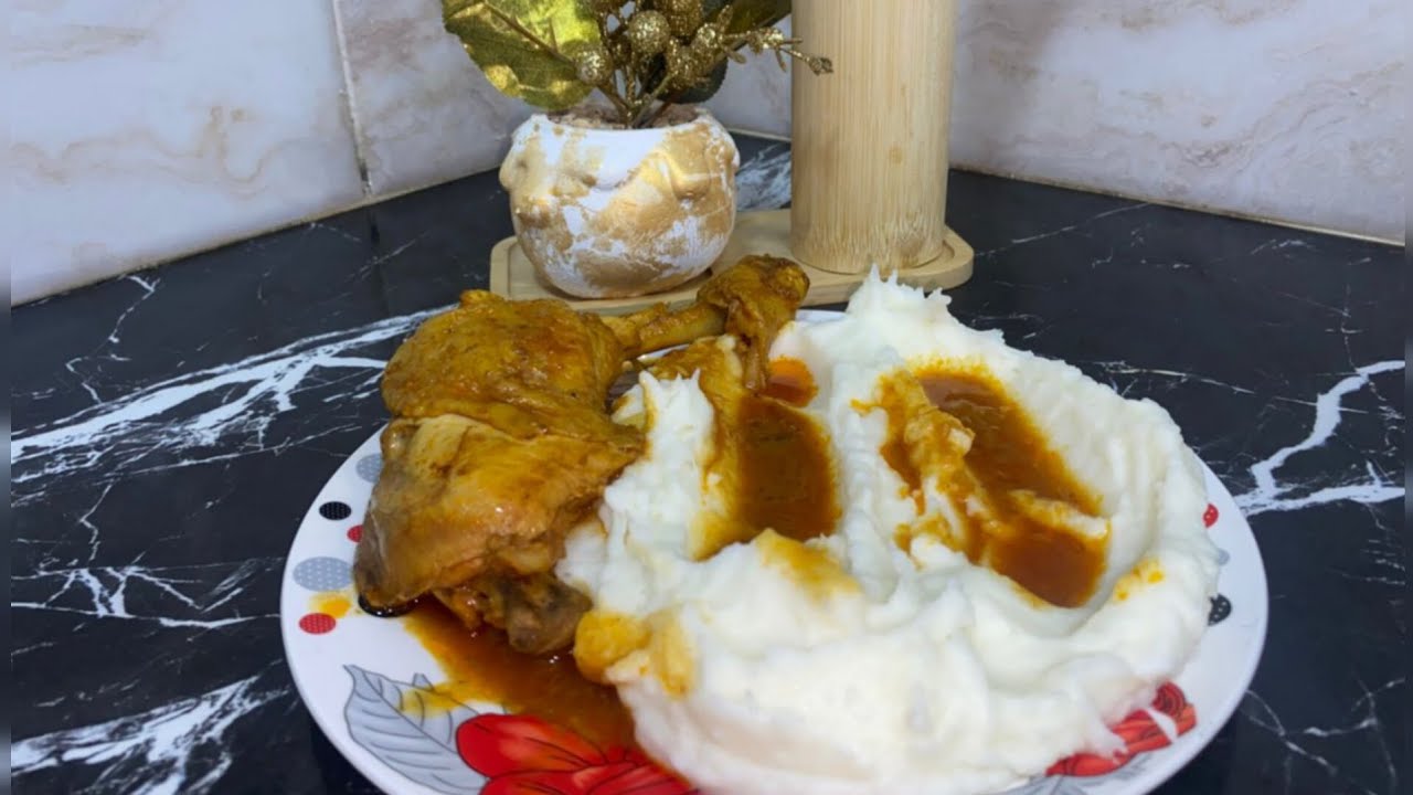 بيري بالدجاج مع لاصوص خاثر و بنة المطاعم صنع منزلي  😋💗👍🏻👍🏻