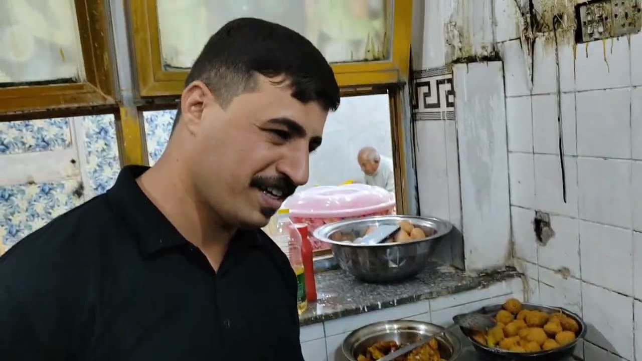 😋😋جوله صباحيه ٠٠ اكلات شعبيه صباحا وضهرا #سوق العلافين ٠٠ مدينة العماره 😋😋