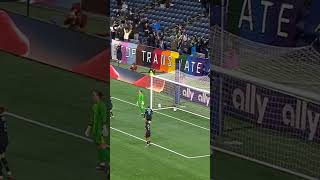 BeC1_tee0Kg Video Image