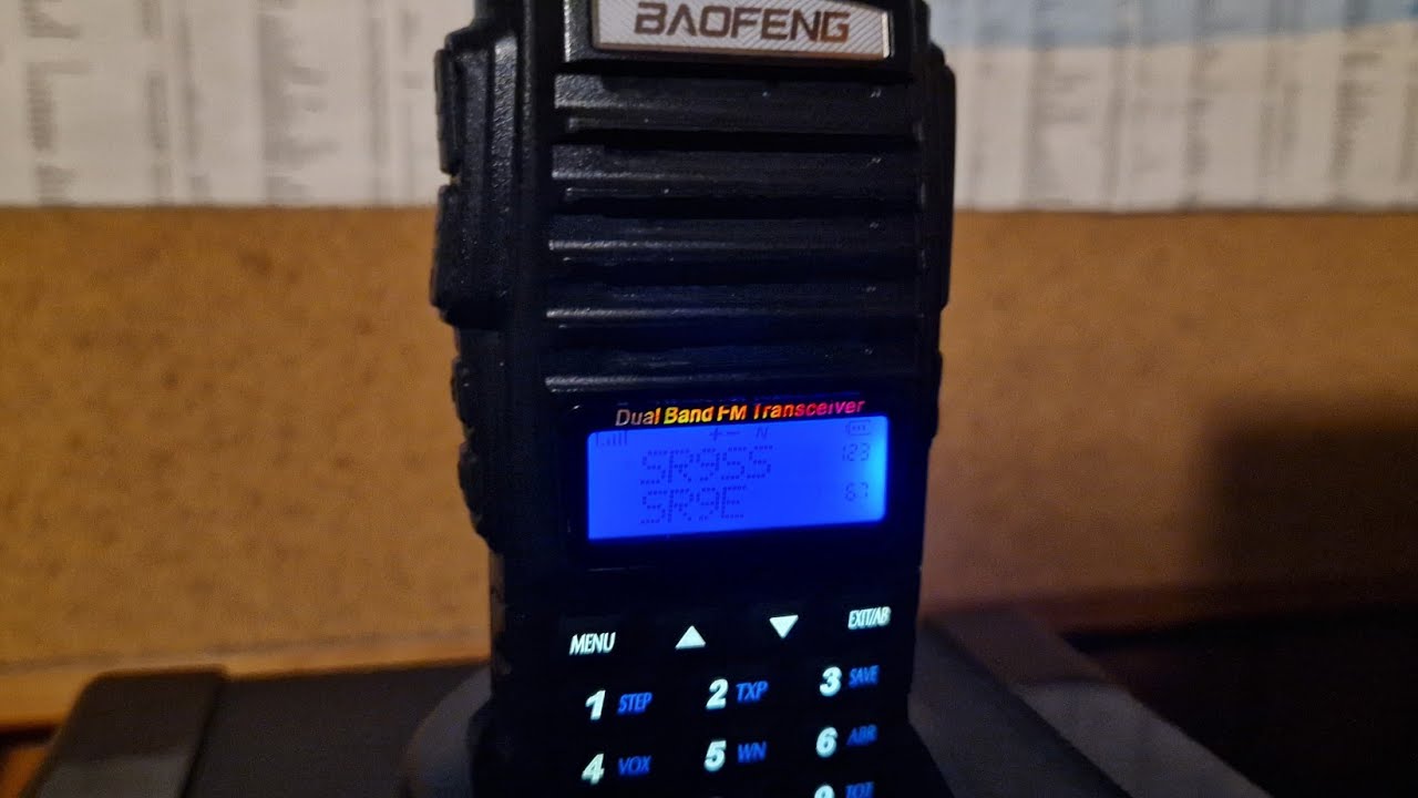 BAOFENG UV-82 Radiotelefon Przenośny VHF UHF