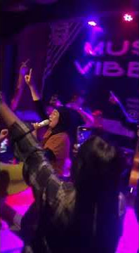 Yoo mesakke opo? Mesakke atiku nek tak terusne ro kowe | Story WA