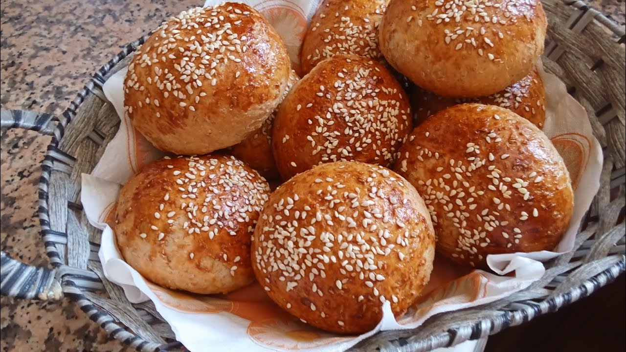 خبز البورقر صحي بالفرينة الكاملة، pains burgers avec farine complete