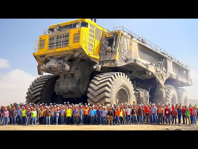 5 world's Largest Land Vehicles