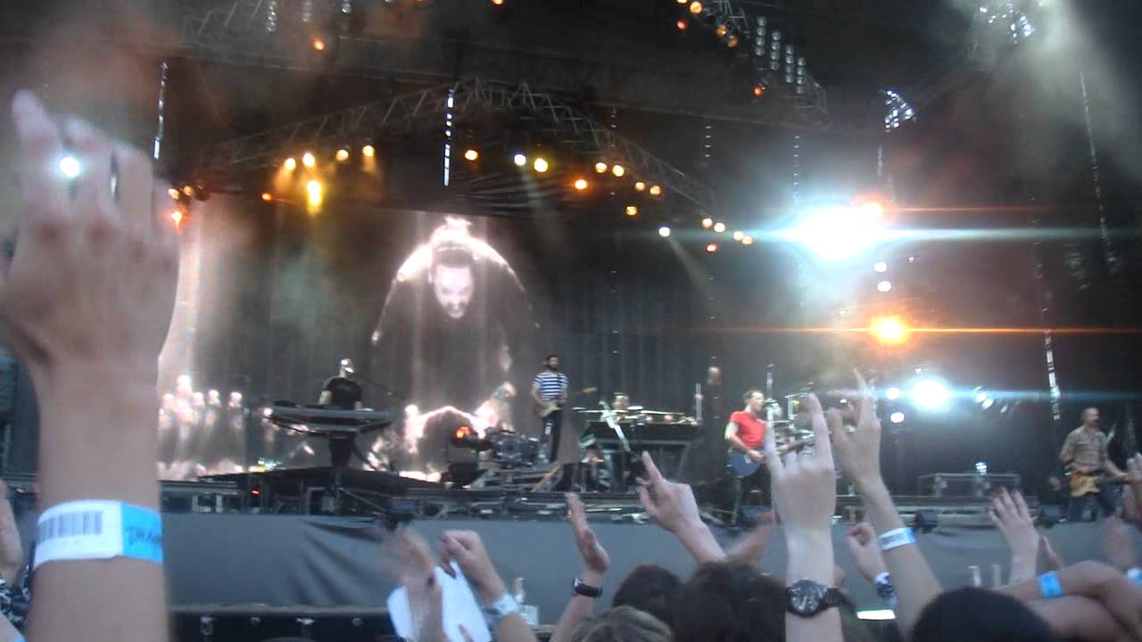 Linkin park - Iridescent (live in Moscow)