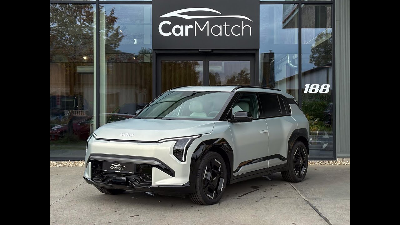 Kia EV3 Long Range GT-line - Ivory Silver Matt - @carmatch