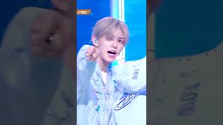 KickFlip - 눈에 거슬리고 싶어 (Eye-Poppin') #キックフリップ #킥플립 #Eye_Poppin #Shorts #MusicBank | KBS WORLD TV