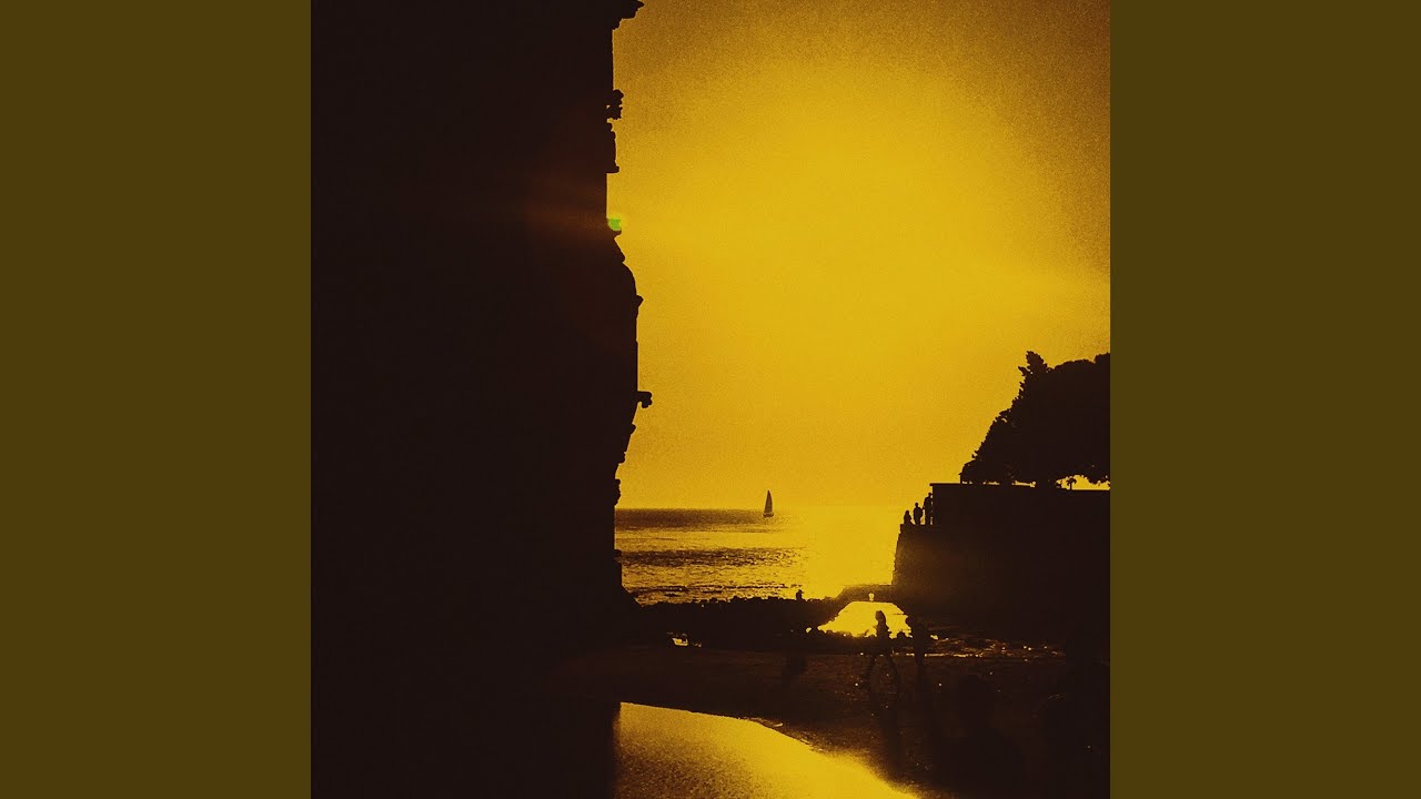 Guarda Nostalgia (re-Interpretation) su YouTube Guarda Nostalgia (re-Interpretation) su YouTube