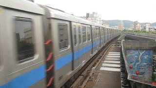 [歷史]台北捷運URC301型未改車-往淡水進站