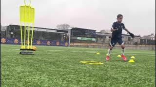 Manchester United academy player @jjnr10 working with RH 🔥🔝🗑