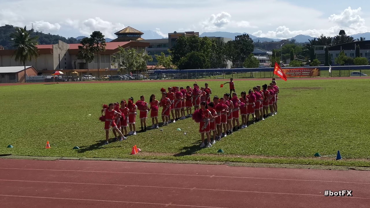 Team Red POM POM 2019