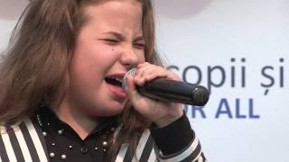 Hârbu Miruna Ștefania, 10 ani, Bacau - Earth Song