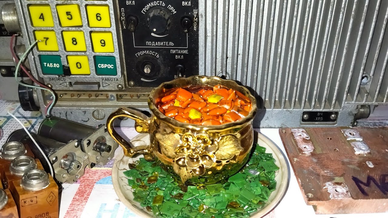 радиостанция Р-173 км конденсатор содержание драгметаллов👍 - YouTube