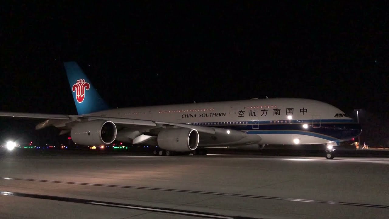 Airbus A380 Trent 900 Startup (Close up view) at LAX
