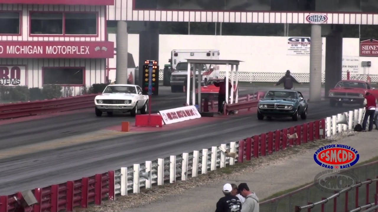 Hemmings 1969 Camaro ZL1 vs 1968 Firebird Ram Air II
