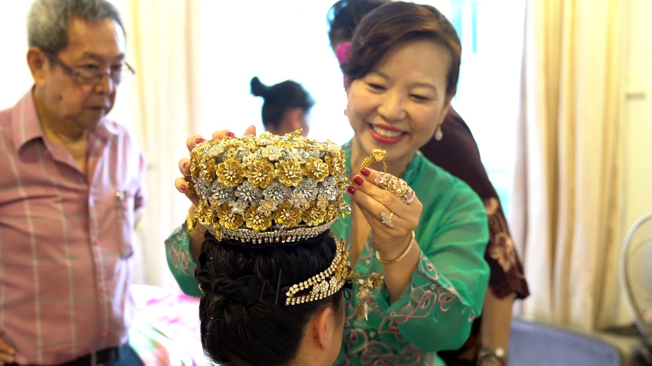 Remembering a Grand Peranakan Wedding Procession