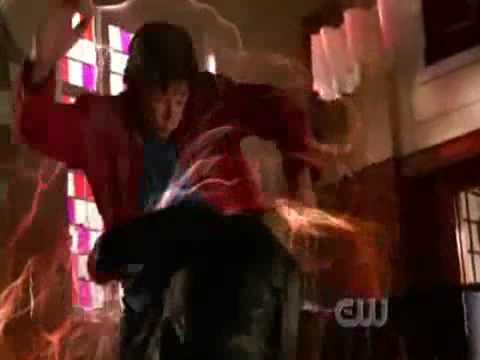 Smallville Music Video Crossfade  by Colors