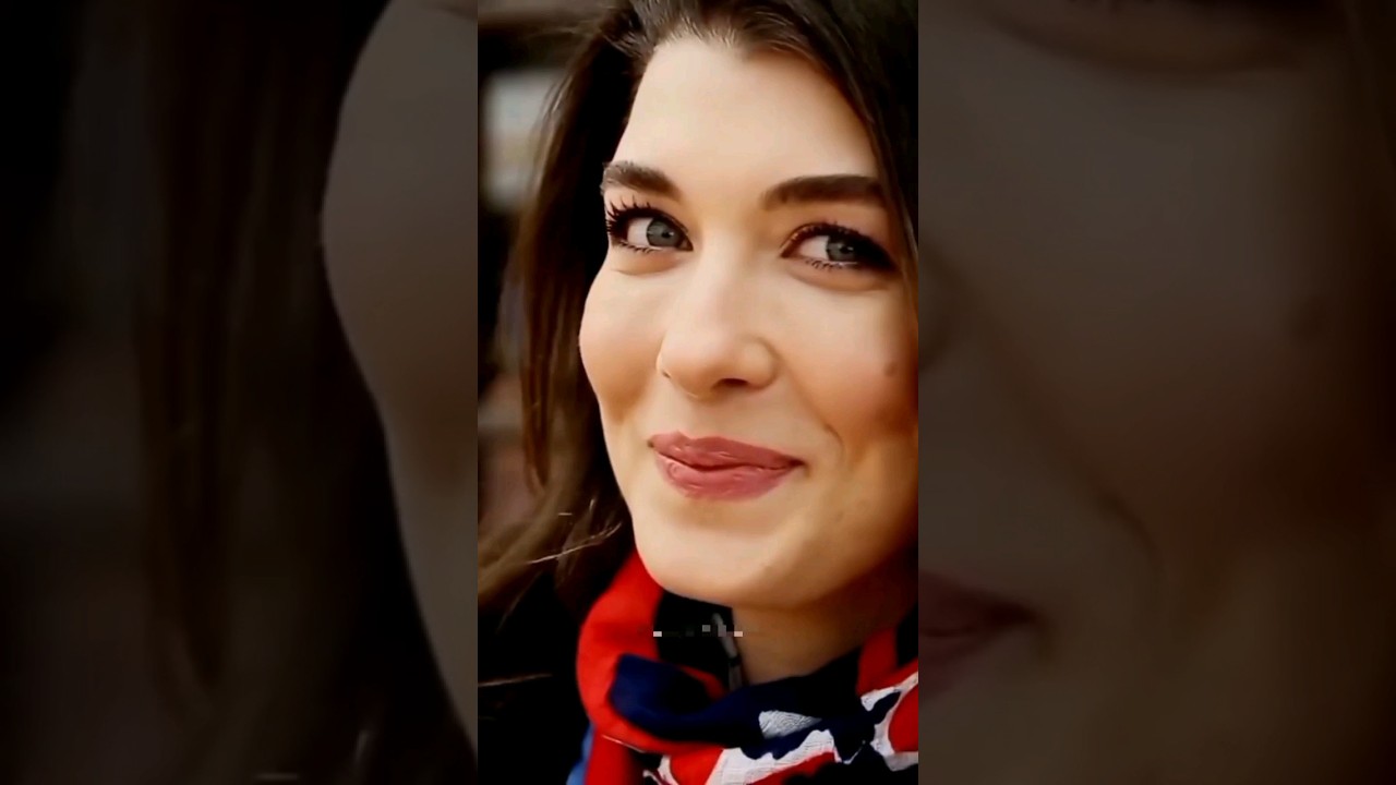 Layla Now video da dare Morechal Layla Shorts Video 