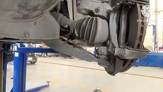 Mitsubishi eclipse cross ( how to install front brake pads(tech info) Mitsubishi Eclipse Cross Brake Pad Replacement