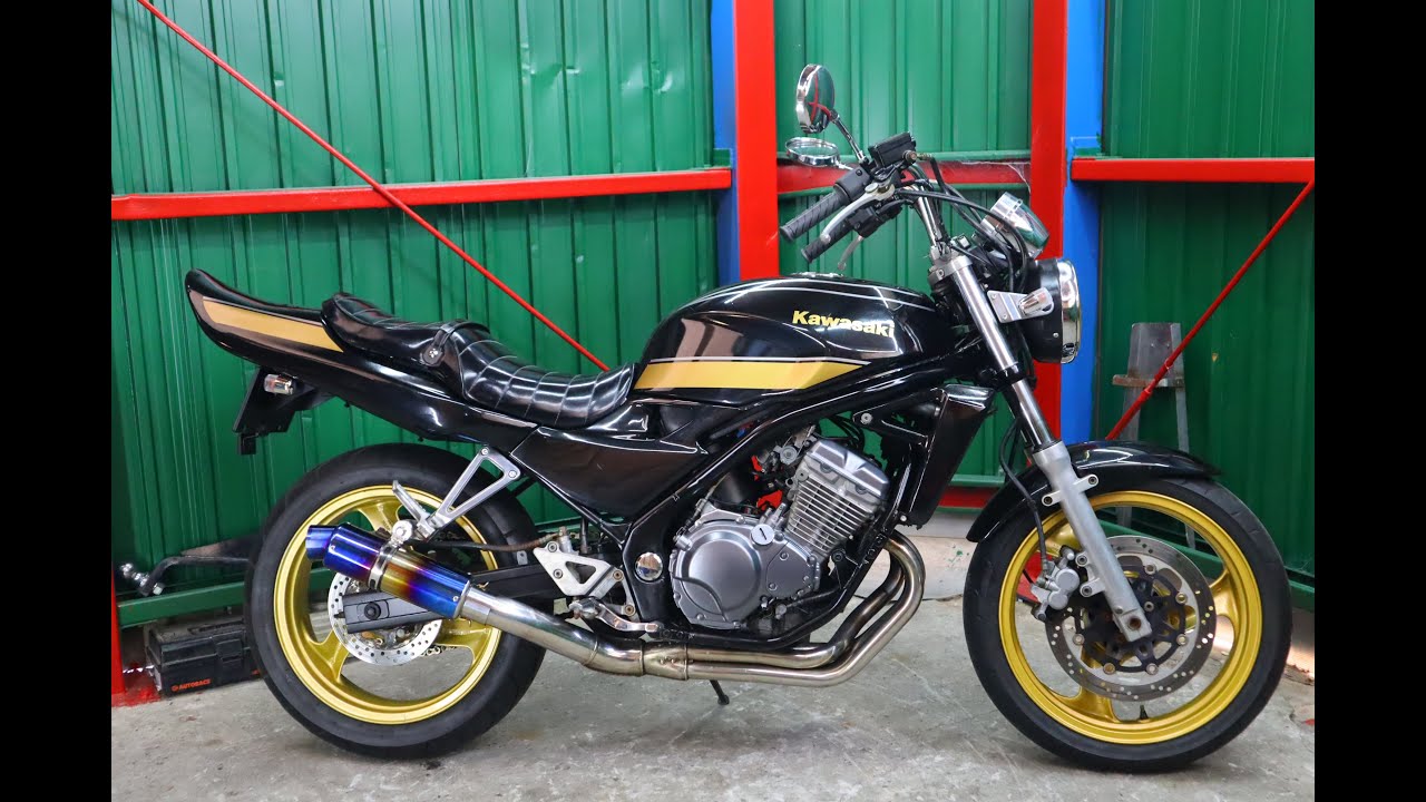 バリオス2 z2テール　新品　未使用　未開封 バリオス2 z2テール 新品 未使用 未開封 カワサキ バリオス2 Z2