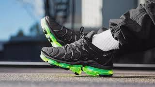 NIKE VAPOURMAX PLUS VOLT 🔥🔥  SIZE 41-42-43-44-45 ( 7-10 ) 👟👟  BEST QUALITY GRTD 💯💯
