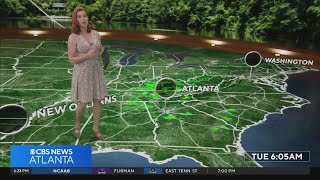 Atlanta traffic crawls as summerlike heat and storm threaten commute