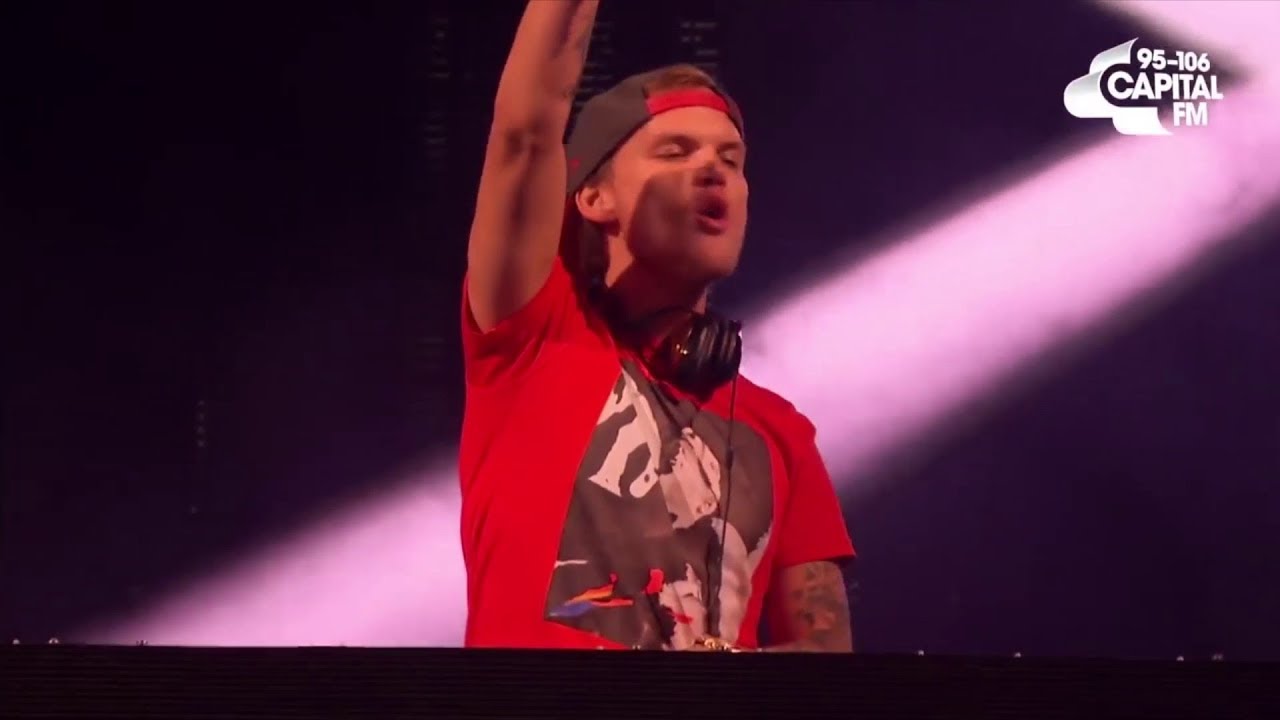 Avicii - Waiting for Love (Summertime Ball 2015) - YouTube