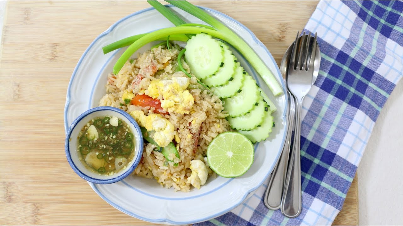 Thai Egg Fried Rice  ข้าวผัดไข่ง่ายๆ อร่อยๆ - Episode 181