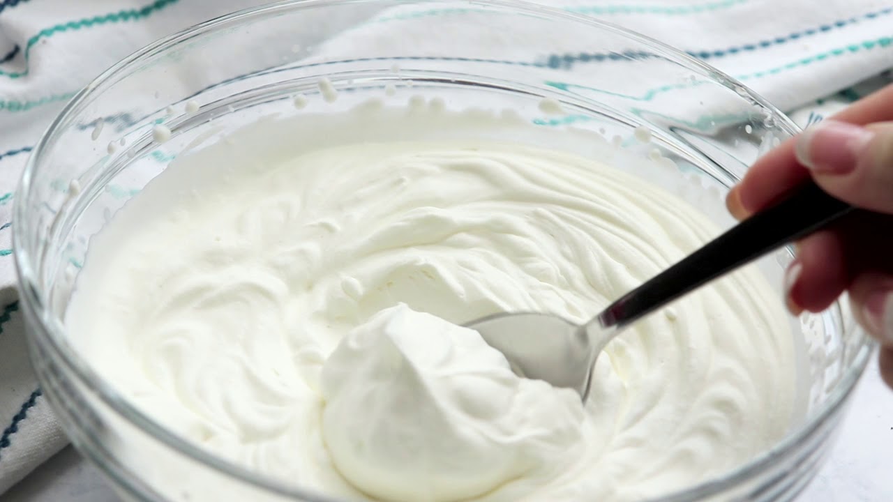 Homemade Whipped Cream – The Fountain Avenue Kitchen