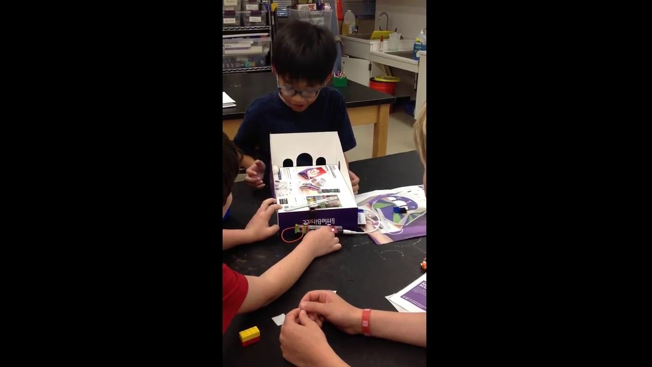 Ms. Oubre and Little Bits in the library - 6