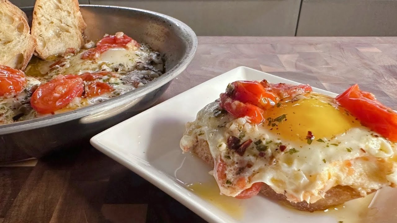 Super Delicious and Easy To Make Brunch Toast - Simple & Delicious!