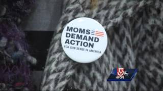 Clinton talks gun control on campaign stop in New Hampshire