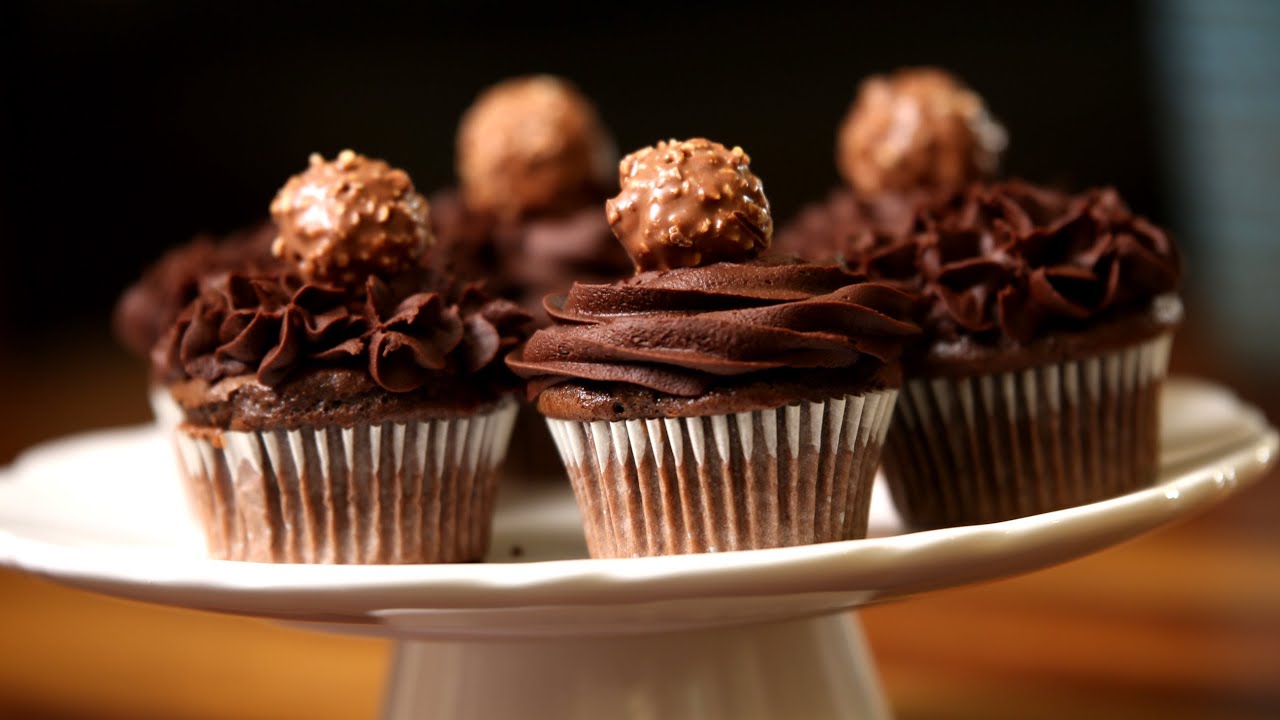 Chocolate Cream Cupcake | Ferrero Rocher Nutella Icing | Divine Taste With Anushruti | Rajshri Food