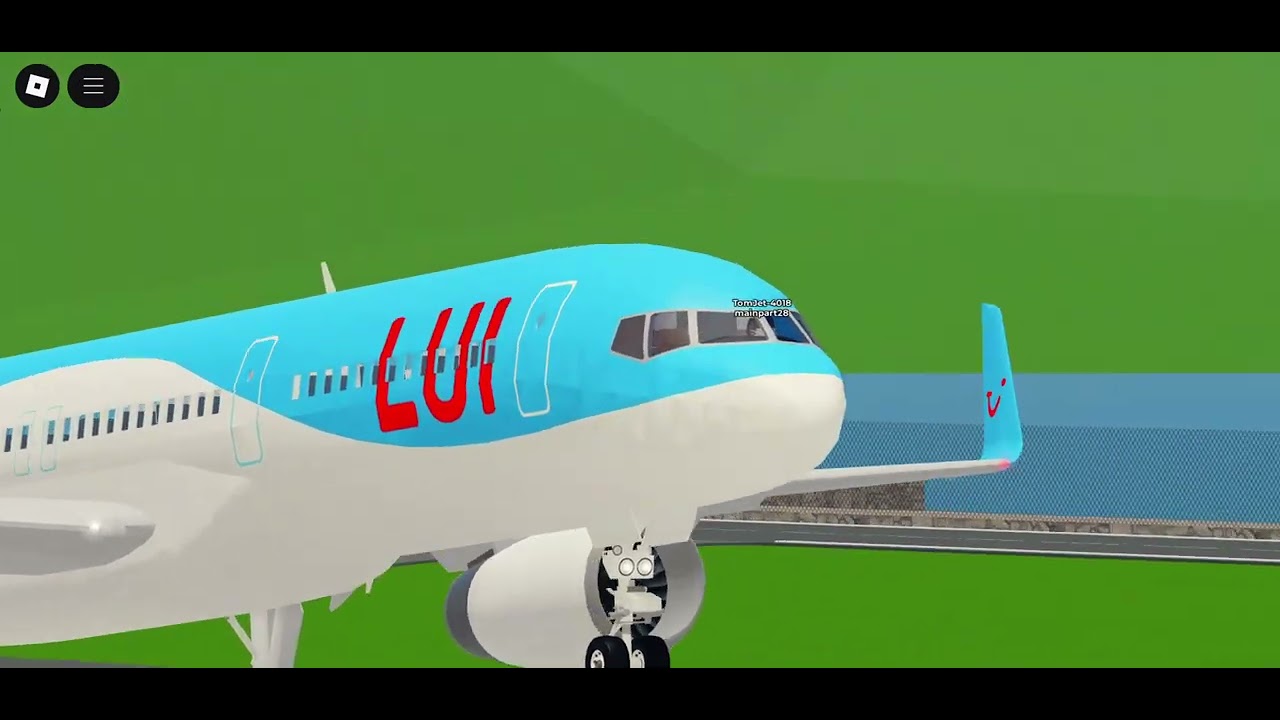 I hosted a Landing Competition in Pilot Training Flight Simulator (6 players Compete for 1k Robux)