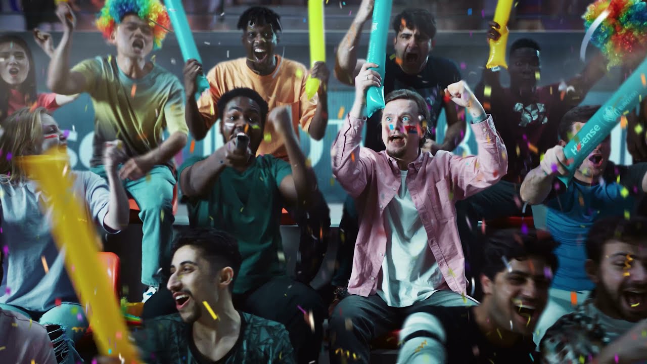 Hisense U8 - почувствуйте себя частью большой игры!