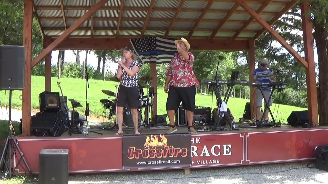 Yeah @ Terrace Winery adlı videoyu YouTube'da izle Yeah @ Terrace Winery adlı videoyu YouTube'da izle